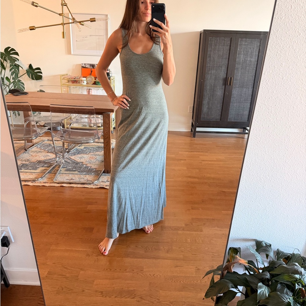 Sleeveless Maxi Dress in Gray